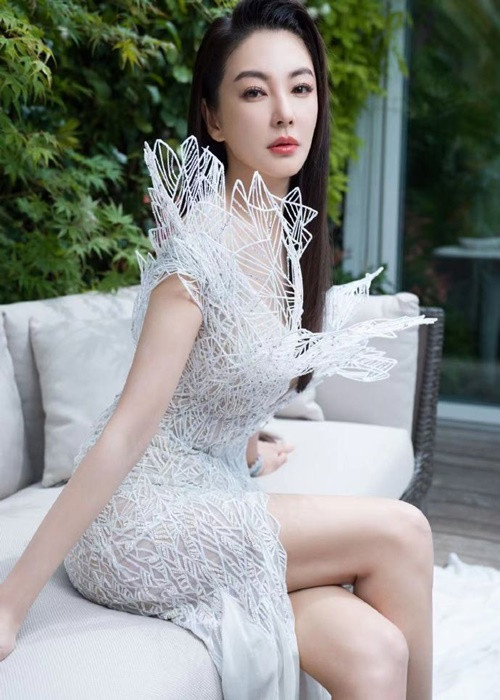 Mỹ nhân họ Trương được đánh giá là một trong những ngôi sao gây chú ý ở Cannes năm nay. Ảnh: Sina