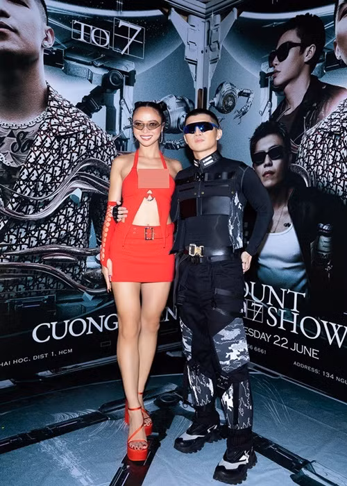 Năm 2022, giọng ca sinh năm 1989 phát hành “Count to 7” - album đầu tay sau 10 năm đi hát. Ảnh: Dân Việt