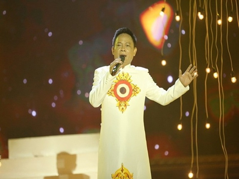 Theo Zing, hiện tại, anh là trụ cột kinh tế trong gia đình 11 thành viên. Ảnh: Zing