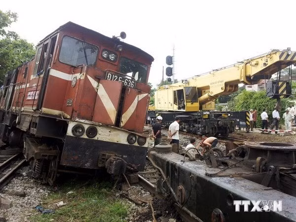 Vu tai nan duong sat cau Ghenh: Boi thuong, xin loi lai tau