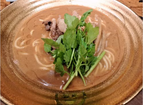 Mỉ ramen thịt gấu. (Nguồn ảnh: Rocket)