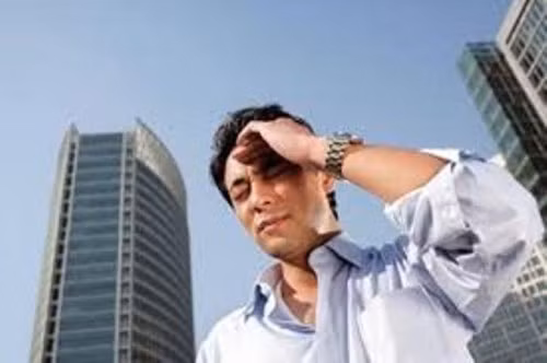 Bat ki ai cung co the bi soc nhiet va bien chung nguy hiem