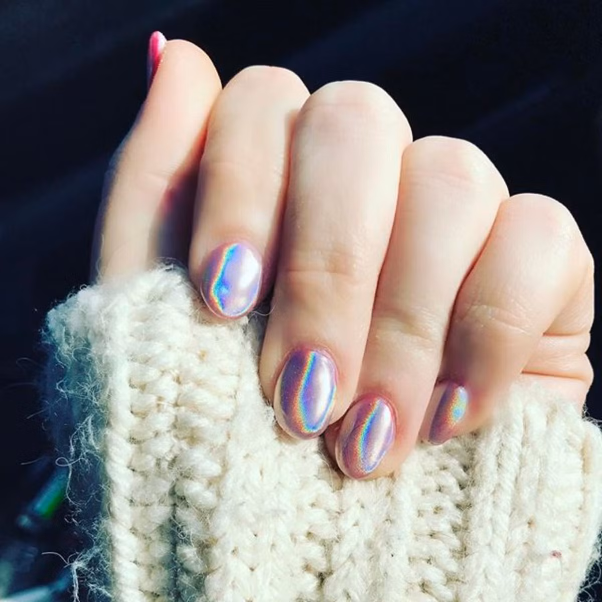 ...móng tay màu laser...