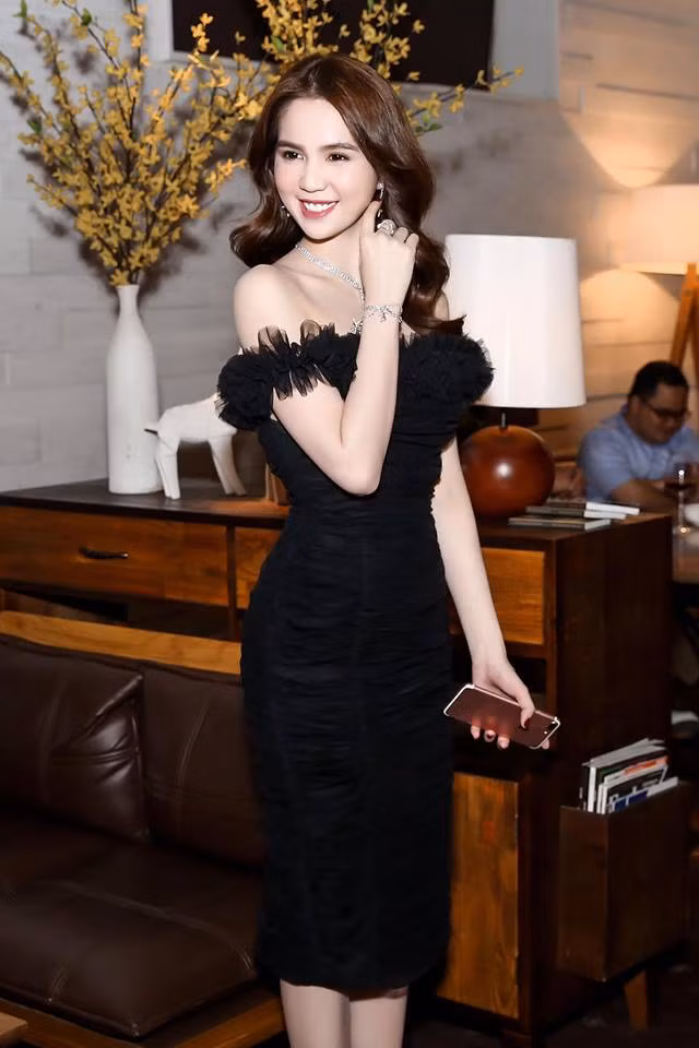 Bức ảnh Ngọc Trinh mê nhất.