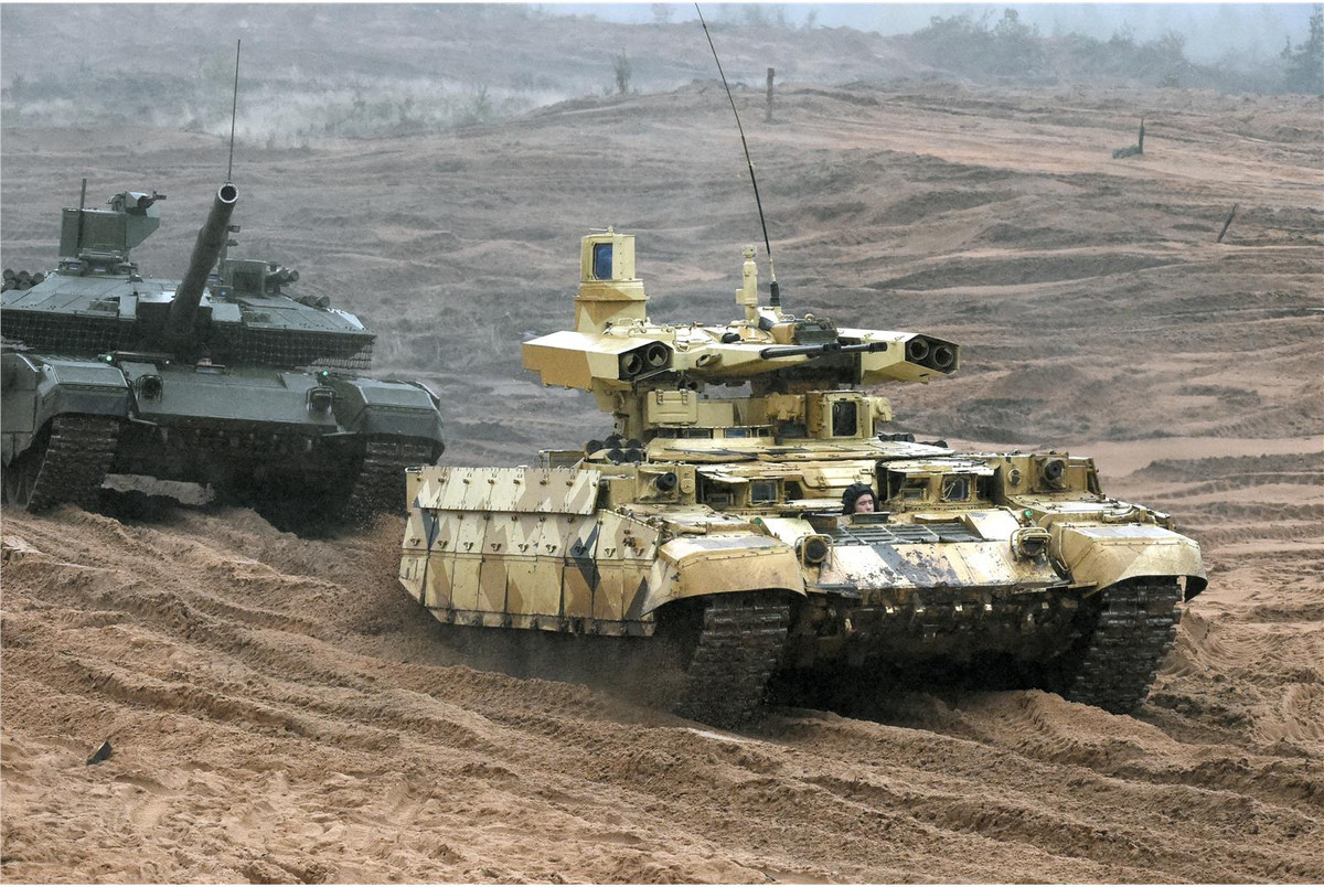 Theo thống kê, khả năng bảo dưỡng, bảo trì và phục hồi phương tiện bọc thép, thiết giáp của Nga trong năm 2018 này đã lên tới 98% - nghĩa là 98% phương tiện của quân đội Nga luôn trong trạng thái sẵn sàng chiến đấu. Nguồn ảnh: Tube.