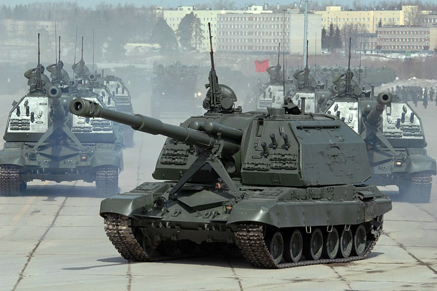 Mặc dù vậy, nhiều chuyên gia trên thế giới vẫn tỏ ra hoài nghi các tính năng thực chiến của phương tiện bọc thép Nga, nhất là trên chiến trường Syria - nơi một loạt các loại thiết giáp hiện đại của nước này đã bị khủng bố IS tiêu diệt trong các cuộc giao tranh. Nguồn ảnh: Tanker.