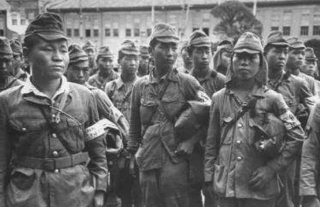 Những binh lính thuộc Đạo quân Quan đông khi bị bắt làm tù binh. Nguồn ảnh: Baidu.