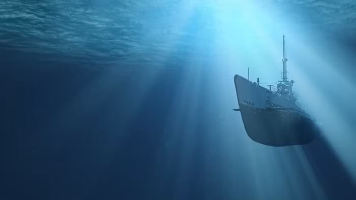 Tổng cộng, 28.000 thuỷ thủ tàu ngầm Đức đã thiệt mạng trong suốt Chiến tranh Thế giới thứ 2 - tương đương với hơn 50% số lượng thuỷ thủ tàu ngầm đã từng được Đức quốc xã đào tạo (tổng cộng 40.900 thuỷ thủ). Kèm theo đó là 5.000 thuỷ thủ và sĩ quan tàu ngầm của Phát xít bị bắt làm tù binh. Nguồn ảnh: Navyhistory.