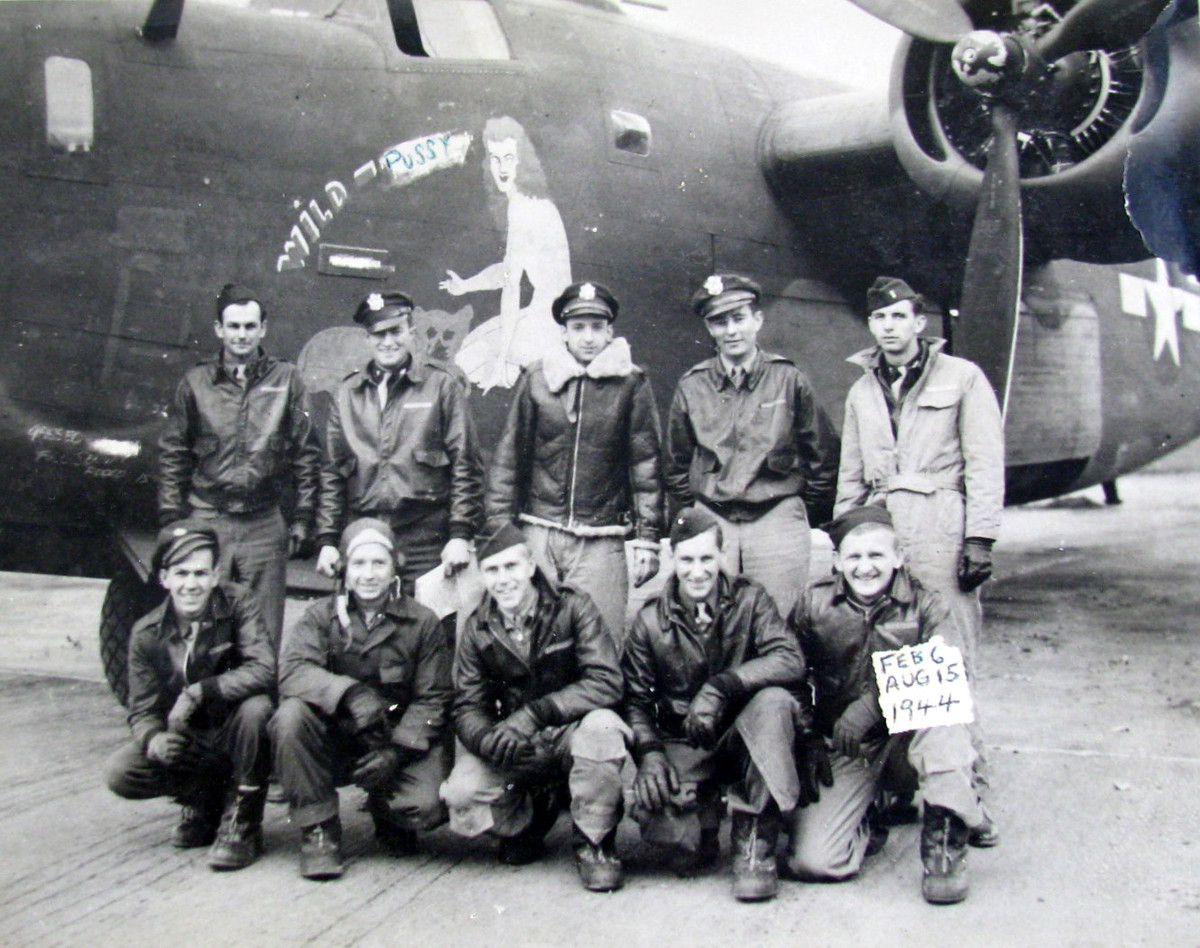 Tới khi được thành lập, gần như mọi tướng không quân và mọi phi công giỏi nhất của Mỹ đều gia nhập Không quân, thay vì phục vụ ở một đơn vị "lẻ" trong lực lượng Hải quân hoặc Lục quân. Nguồn ảnh: WWIIhistory.