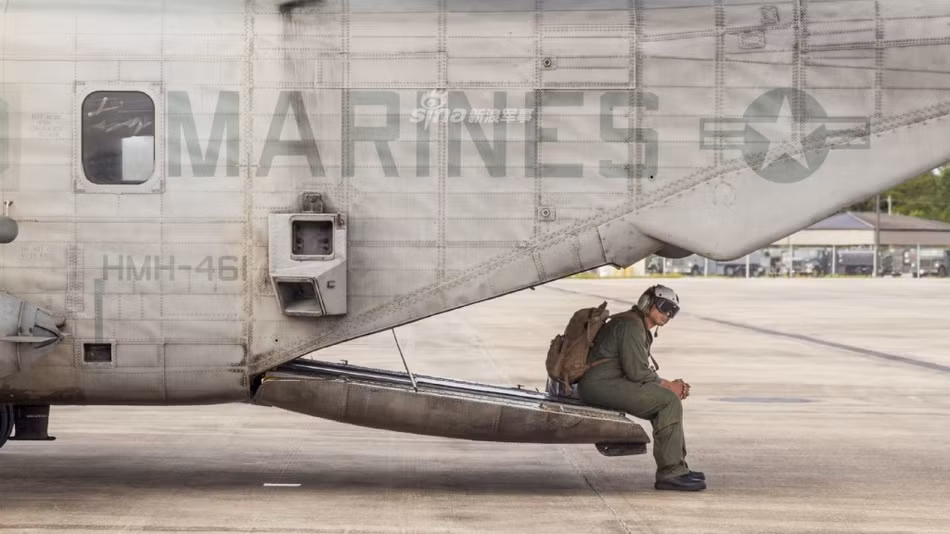 Tốc độ bay tối đa của CH-53E lên tới 315 km/h, tốc độ hành trình đạt 278 km/h và có tầm hoạt động khoảng 10.000 km. Tuy nhiên, tầm hoạt động này còn phụ thuộc vào lượng hàng hoá mà CH-53E mang theo. Nguồn ảnh: Sina.