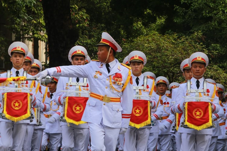 Đội hình quân nhạc trong buổi lễ diễu binh năm 2015 kỷ niệm 70 năm Cách mạng tháng 8 và Quốc khánh 2/9. Nguồn ảnh: Baomoi.