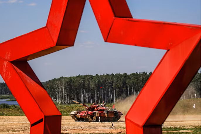 Tổng cộng có tới 189 đội thi đấu tới từ 33 quốc gia trên khắp thế giới tranh tài trong 28 hạng mục thi đấu. Việt Nam năm nay cũng tham dự và tham gia thi đấu ở một số môn như đấu tăng, nấu ăn và quân y. Nguồn ảnh: TASS.