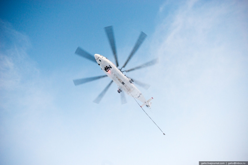 Tầm hoạt động tối đa của trực thăng Mi-26 vào khoảng 800 km và loại máy bay này có trần bay tối đa khoảng 4.600 mét. Nguồn ảnh: Arms-expo.