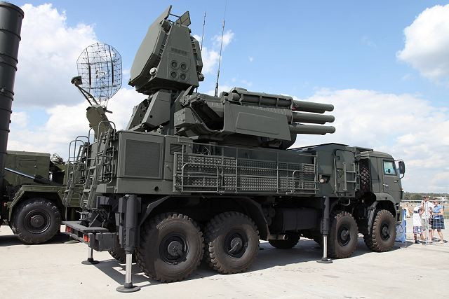 Cùng với S-500, rất có thể Pantsir-SM sẽ trở thành một mảnh ghép trong hệ thống phòng không đa tầng tương lai của Nga - một hệ thống có khả năng bao quát từ vũ trụ với các tổ hợp chống vệ tinh Nudol và hệ thống áp chế vệ tinh Triada-2S. Nguồn ảnh: Wiki.