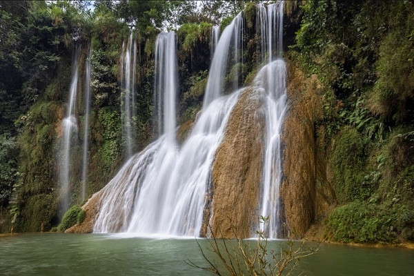 Thac Dai Yem - Vien ngoc quy noi cao nguyen Moc Chau-Hinh-3