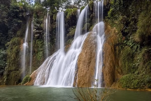 Thac Dai Yem - Vien ngoc quy noi cao nguyen Moc Chau-Hinh-3