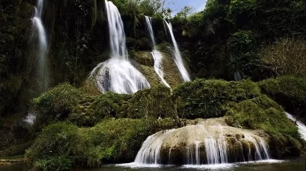 Thac Dai Yem - Vien ngoc quy noi cao nguyen Moc Chau