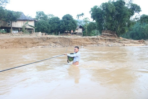 Ban lang hoang tan dan dieu dung sau lu lon o Nghe An-Hinh-4