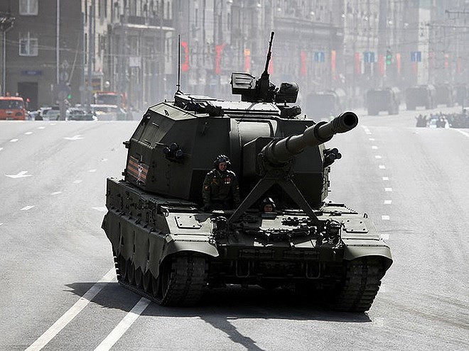 Pháo 2S35 sử dụng hệ thống nạp đạn hoàn toàn tự động, điều này cho phép pháo có thể.