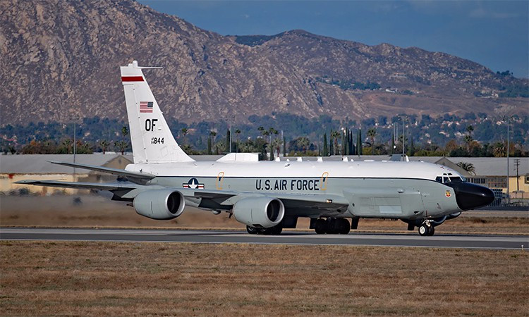 Các trinh sát cơ này có thể sử dụng cảm biến để giám sát hoạt động sâu bên trong lãnh thổ Triều Tiên khi bay trên không phận Hàn Quốc hoặc quốc tế.