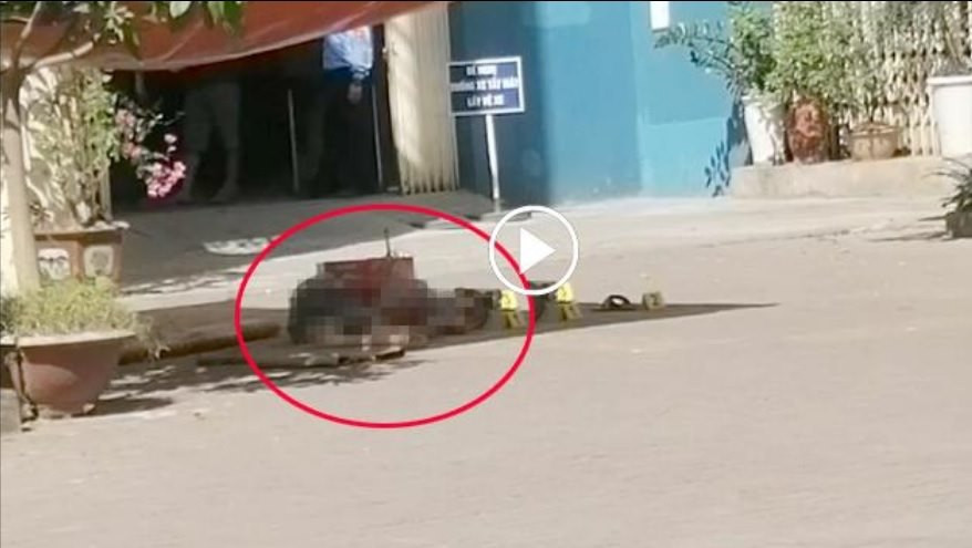 Nguoi dan ong roi tu tang cao chung cu xuong dat tu vong