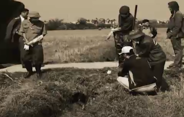 Cơ quan điều tra nhận định, đây là một vụ án mạng. Bởi, nếu nạn nhân tự tử sẽ chọn một địa điểm khác chứ không thể chui vào cống nước, gập người lại. Địa điểm phát hiện thi thể nằm giữa cánh đồng giáp xóm 1 và xóm 2, ít người qua lại, miệng cống nước cỏ mọc che lấp, nên nhiều khả năng hung thủ và nạn nhân có mối quan hệ hoặc là người ở hai xóm này, đã thông thuộc địa bàn.