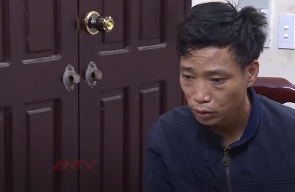 Theo điều tra, Mính là đối tượng nghiện, đã có 2 tiền án về tội mua bán và tàng trữ, sử dụng trái phép chất ma túy. Đầu tháng 3/2020, Mính đi làm thuê tại thôn Phú Ninh, thị trấn Đông Bình, huyện Gia Bình, tỉnh Bắc Ninh.