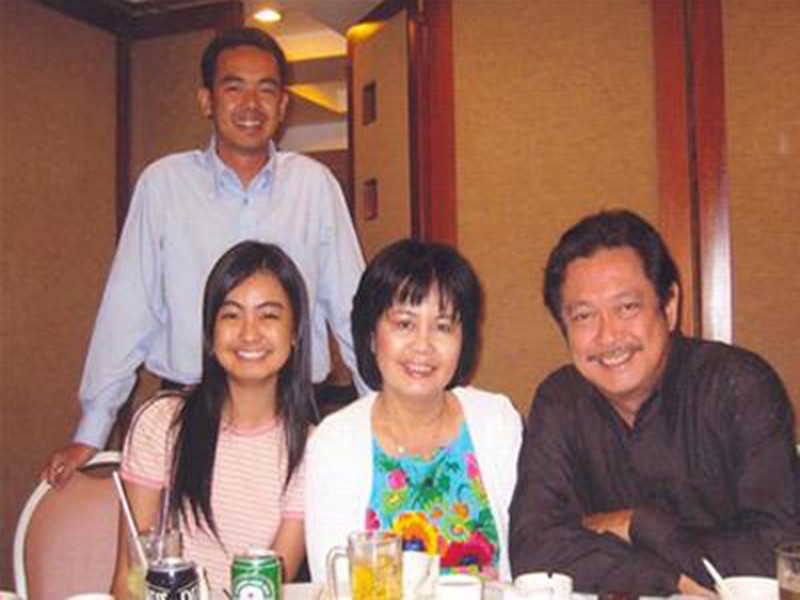 Sinh thời, nghệ sĩ Chánh Tín rất hiếm khi chia sẻ về các con. Ảnh: Khám phá