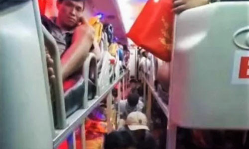 Pho cuc truong CSGT: Phat nang xe khach nhoi nhet dip Tet