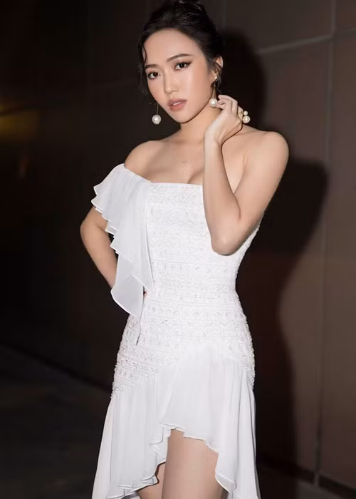 Diệu Nhi khẳng định cô vẫn vậy, bằng chứng chính là việc vẫn thường xuyên cập nhật những clip ngắn, hình ảnh đời thường hài hước, vui nhộn trên trang cá nhân.