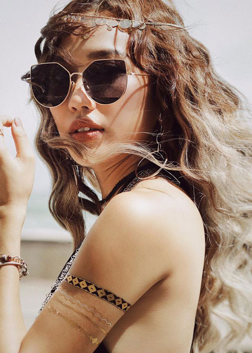 Người hâm mộ cho rằng Diệu Nhi không lép vế Ngọc Trinh về vóc dáng.