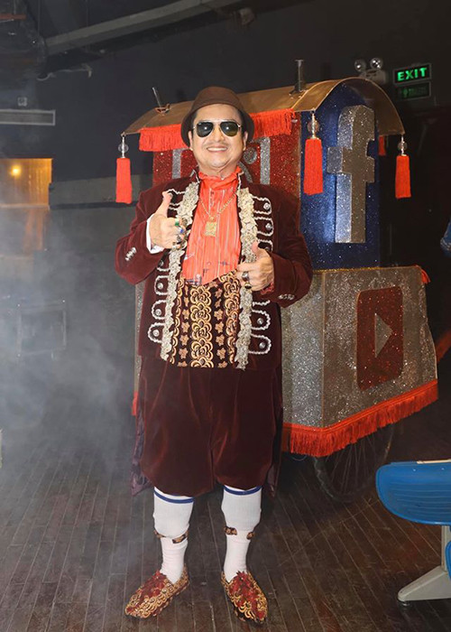 Tạo hình của nghệ sĩ Chí Trung trong chương trình thay thế Táo quân.