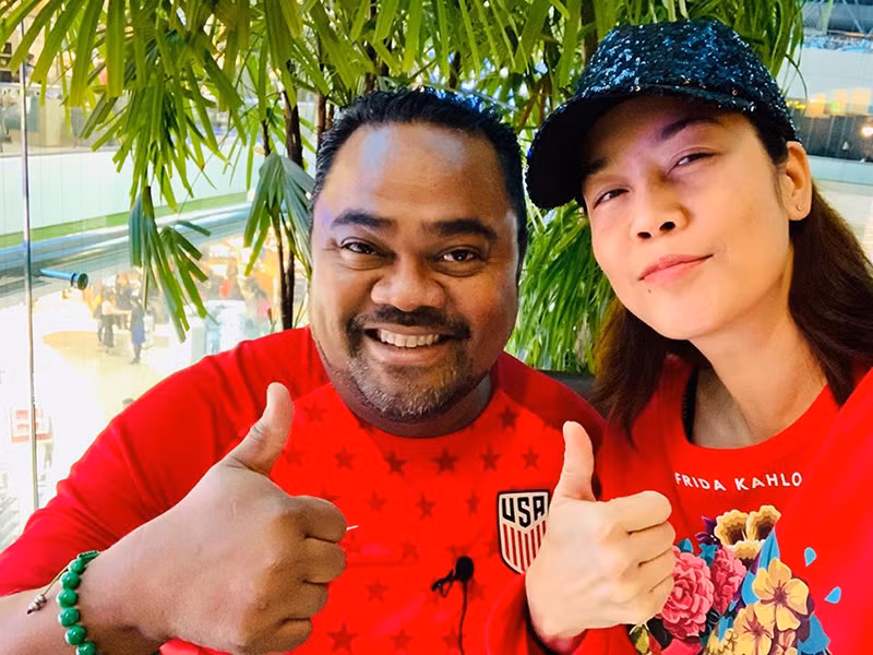 Nghe chia sẻ về chuyện đám cưới của Thu Phương, Dũng Taylor cho hay: "Phương không chịu cưới là vì Phương phải rất tự tin với giá trị của mình. Ở đây đặt ra câu hỏi: Vì sao Phương không chấp nhận, tôi có điều gì đó Phương không hoàn toàn thoải mái? Vì thế đó là gánh nặng của tôi nhiều hơn là Phương".