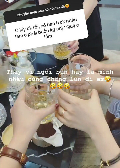 Vợ chồng Tú Anh làm gì cũng có nhau, thậm chí cùng nhậu.