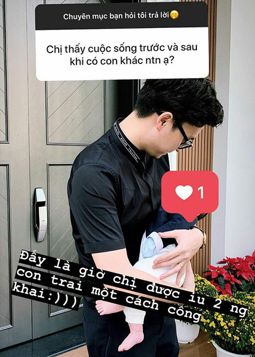 Tú Anh tâm sự vợ chồng cô luôn san sẻ việc chăm con.