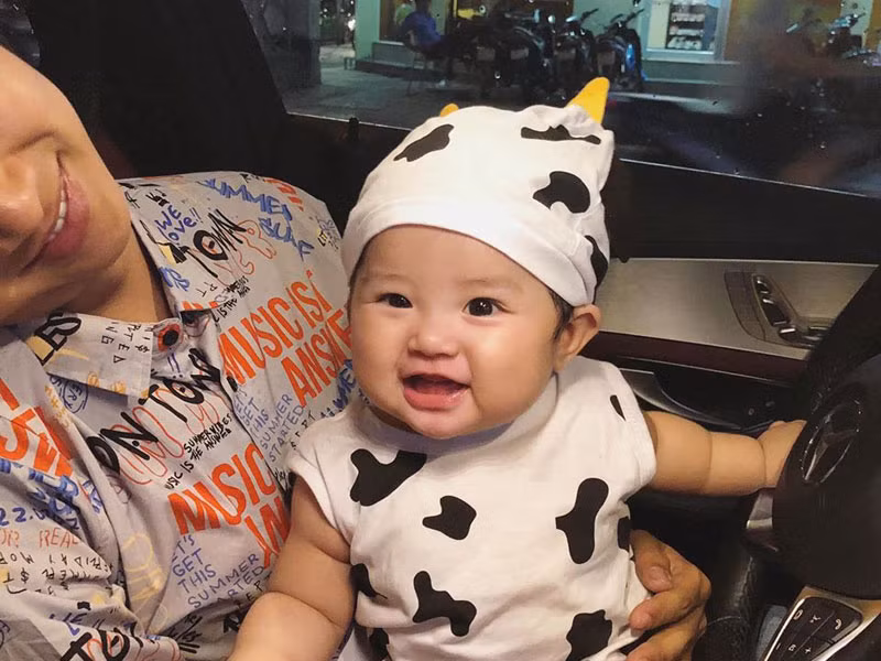 Sau khi trở lại showbiz, Hoài Lâm công khai hình ảnh các con lẫn thông tin lập gia đình cùng Bảo Ngọc.