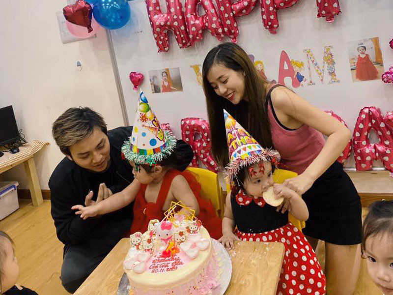 Hiện tại, vợ chồng Hoài Lâm chưa lên tiếng về nghi vấn sắp tổ chức đám cưới.