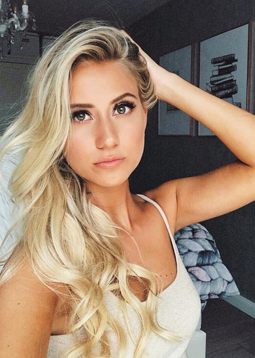 Nhan sắc hút hồn của người đẹp đến từ Bỉ nhận được lời khen ngợi của cư dân mạng.