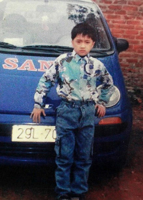 Khi còn nhỏ, Hương Giang khá trắng trẻo. Ảnh: Zing