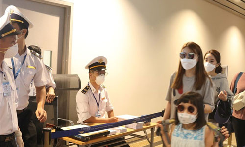 Lao Cai, Da Nang, Khanh Hoa tam dung don khach Trung Quoc vi virus corona