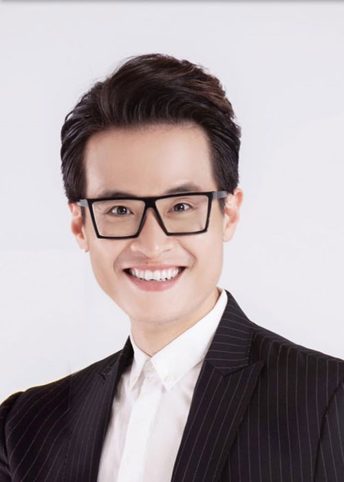 Hà Anh Tuấn bằng tuổi Dương Triệu Vũ và cũng chưa lập gia đình.