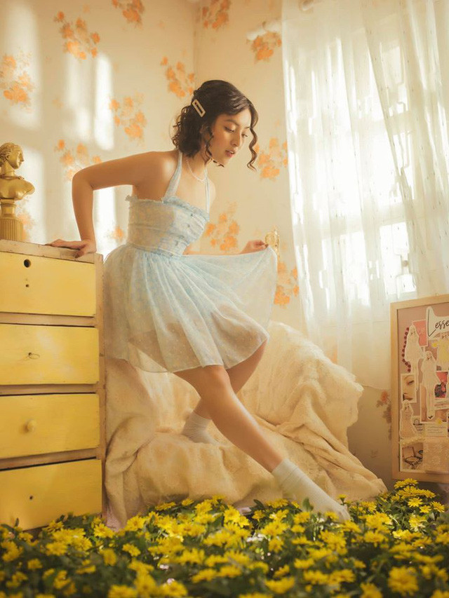 Co giao Hong “Mat Biec” lot xac cuc ky goi cam khien Ngan tiec nuoi-Hinh-9