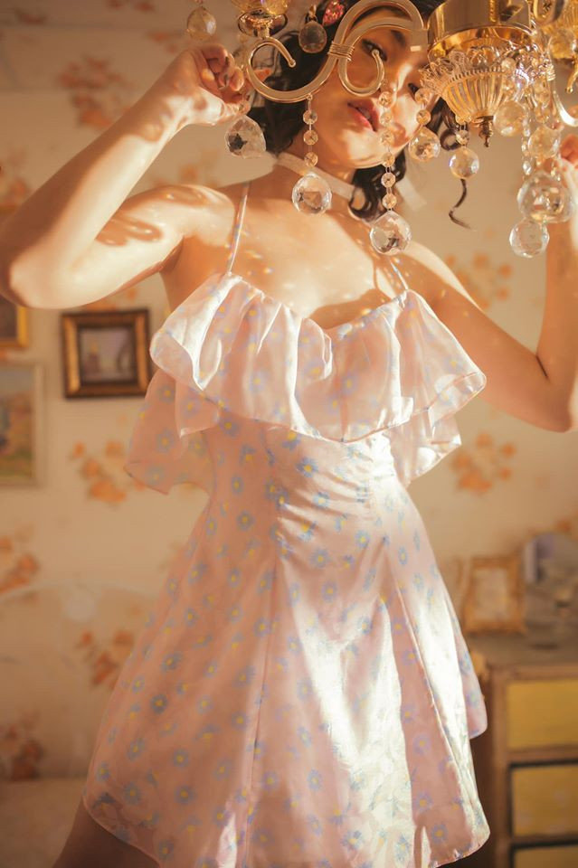 Co giao Hong “Mat Biec” lot xac cuc ky goi cam khien Ngan tiec nuoi-Hinh-7