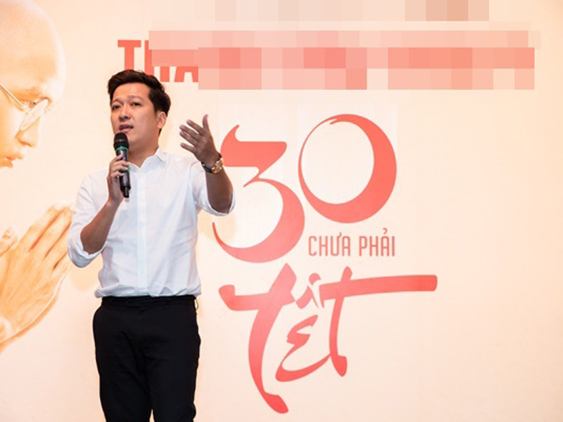 Tối ngày 14/1, Trường Giang lên tiếng khi phim "30 chưa phải Tết" vướng kiểm duyệt, có nguy cơ hoãn chiếu vào vào mùng 1 Tết Nguyên đán.