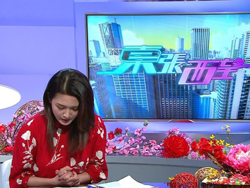 Trước sự bức xúc của công chúng, Đình Hân phải cúi đầu xin lỗi đồng thời phân trần rằng, cô đã không lường trước số lượng người mua lại lớn như vậy trong khi hàng khan hiếm do thiếu nhân lực ngày lễ.