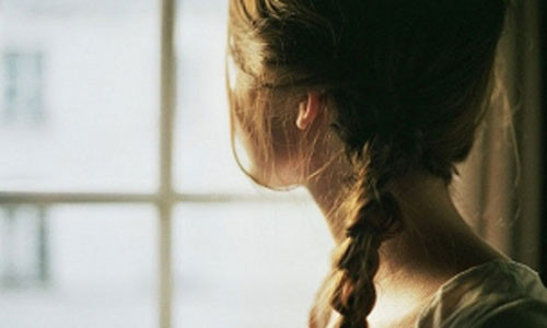 Dang nam canh chong, toi chet dieng vi tin nhan chong gui