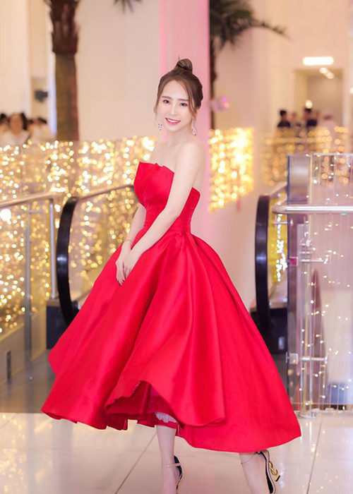 Nữ diễn viên ngày càng đẹp mặn mà sau khi công khai ly hôn.