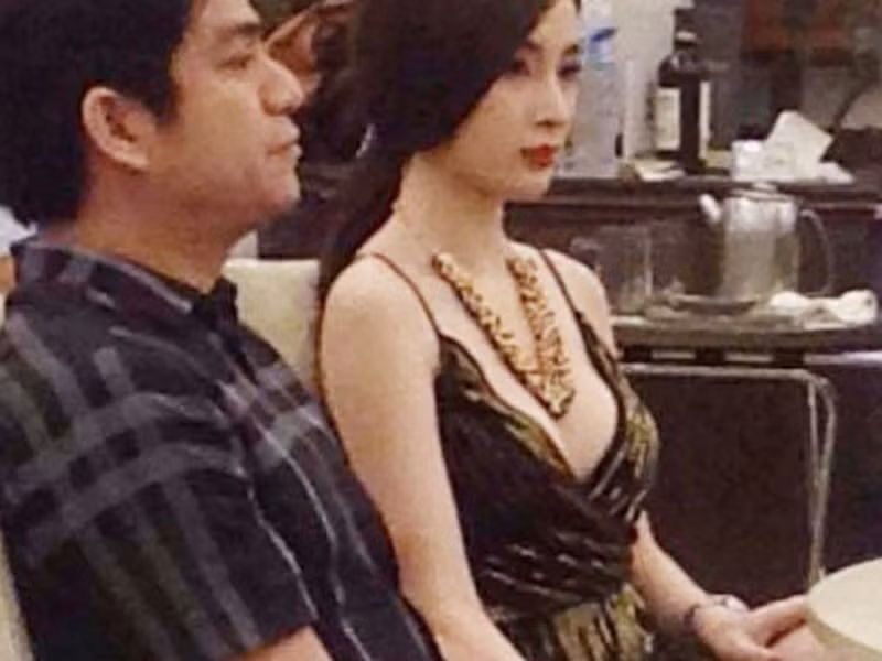 Angela Phương Trinh cuối cùng thừa nhận từng yêu Chiêm Quốc Thái và giải thích về chiếc xe hơi 6 tỷ là tình cũ tự nguyện cho cô 3 tỷ để mua. Ảnh: Giao thông