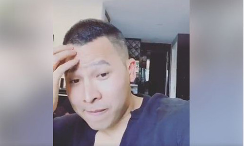 Khac Tiep noi gi ve buc anh mat be bet mau, nghi bi doi no?-Hinh-2