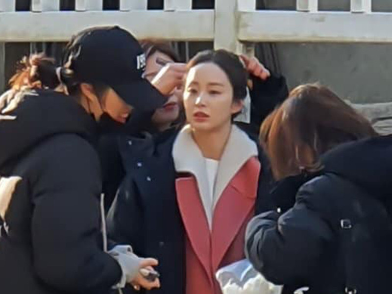 "Hi bye Mama" đánh dấu sự trở lại với màn ảnh của bà xã Bi Rain sau 5 năm vắng bóng.